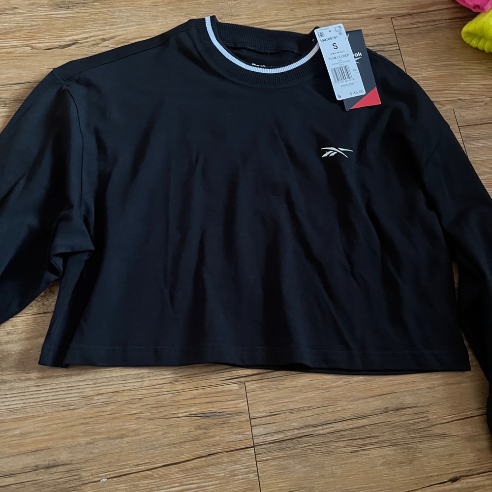 Reebok Black Cropped Top with Logo